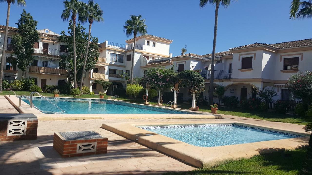 Ricky'S Village El Patio Denia Exteriér fotografie